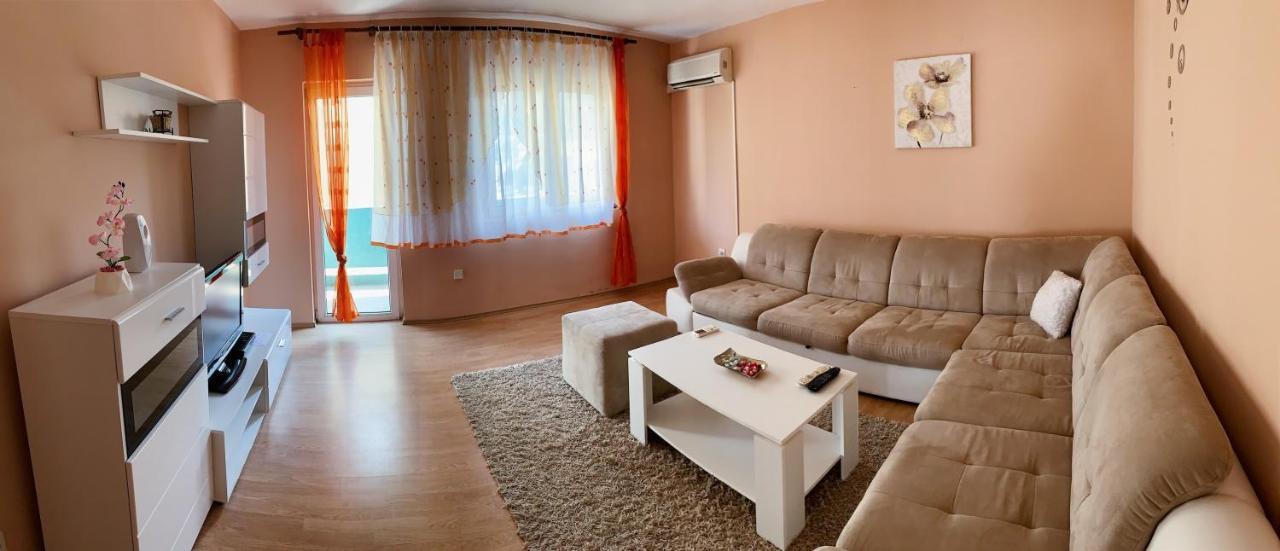 Apartment Sunny Bulevar Mostar Bagian luar foto